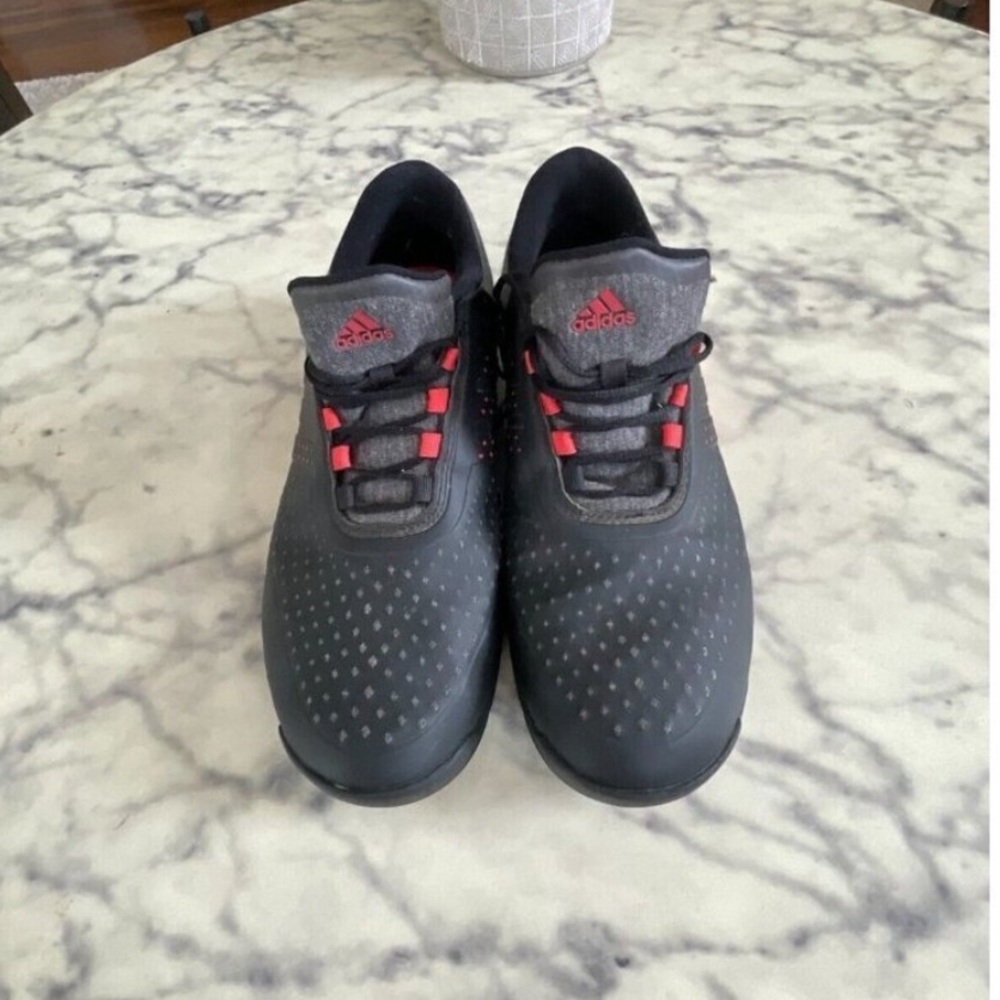 Adidas Black and pink golf shoe with Cushioned Sole